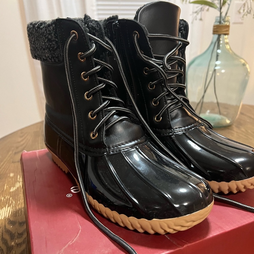 Black Duck Boot - Brand New